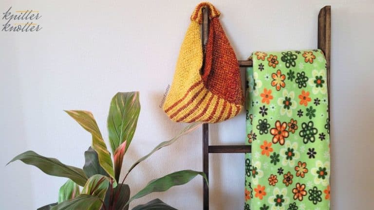Feature image for Tunisian crochet handbag free pattern.