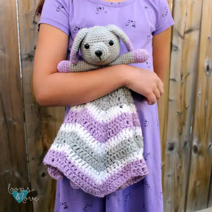 Puppy Lovey – Free Crochet Pattern by Loops and Love Crochet