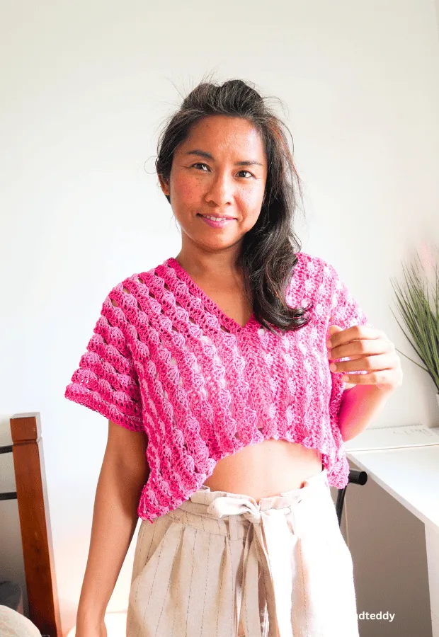 Candy Frost Easy V Neck Crochet Top by Jenny and Teddy