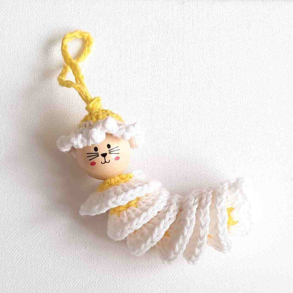 Daisy Belle Wiggle Worm Crochet Pattern by Start Crochet