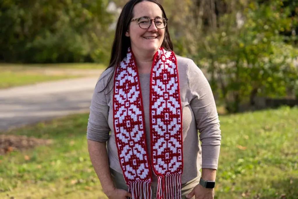 Christmassy Mosaic Crochet Scarf Pattern Free Juniper and Oakes