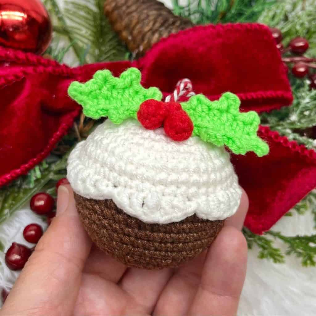 Crochet Christmas Pudding Decoration – Cuddly Stitches Craft