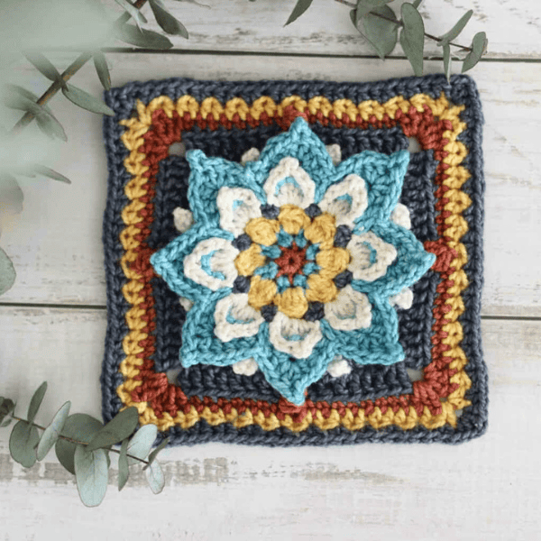 Lotus Flower Granny Square by Thoresby Cottage
