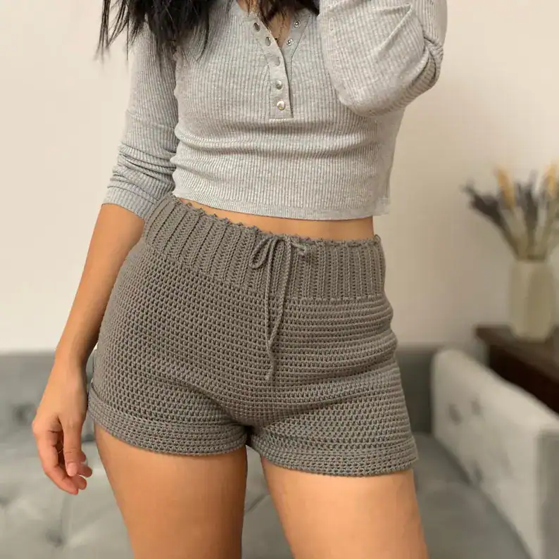 Crochet Shorts Beginner friendly (Free Version of Pattern XS-XXL) by Knit Cro Addict